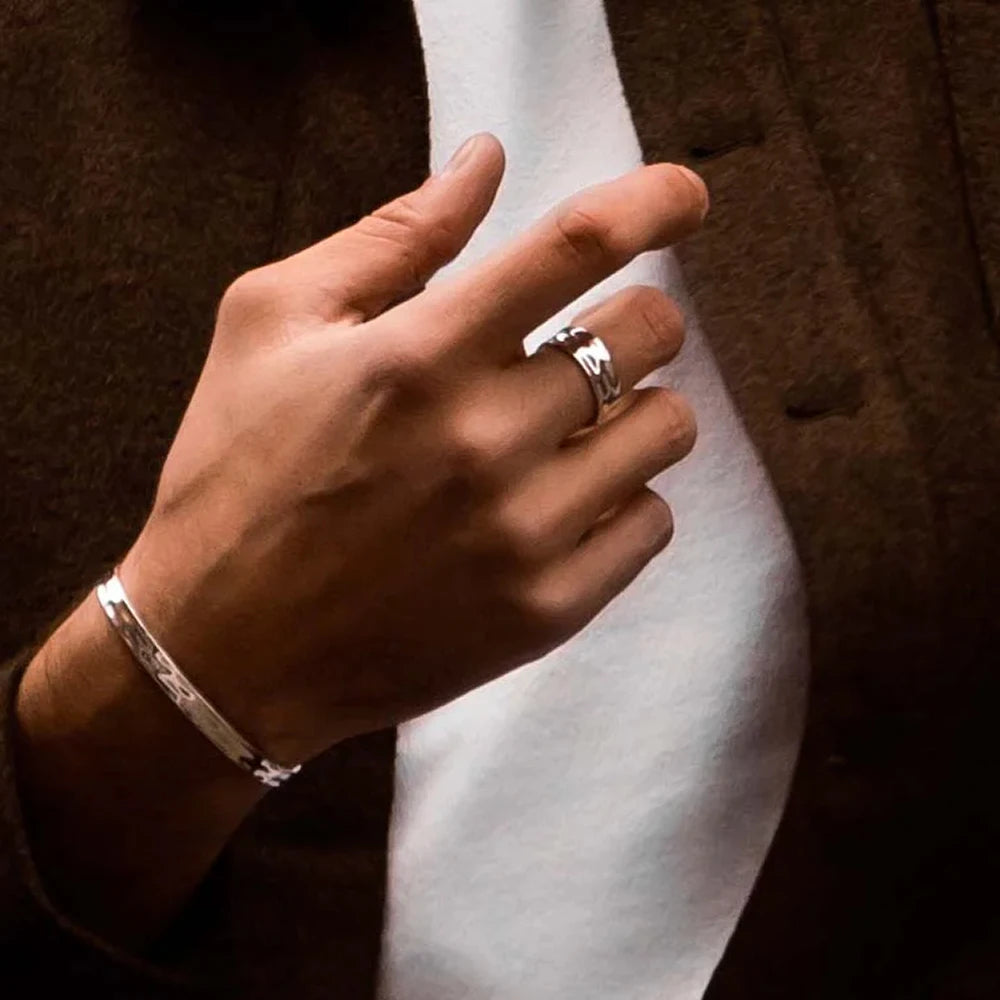 UNDA - Anillo Exclusivo